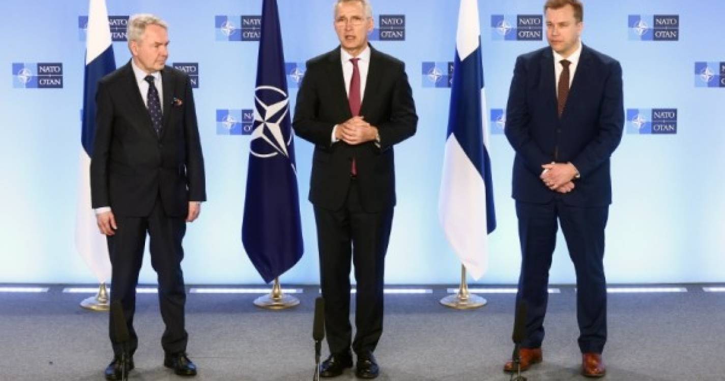 NATO muda discurso e diz não ser objetivo adesão simultânea de Suécia e Finlândia