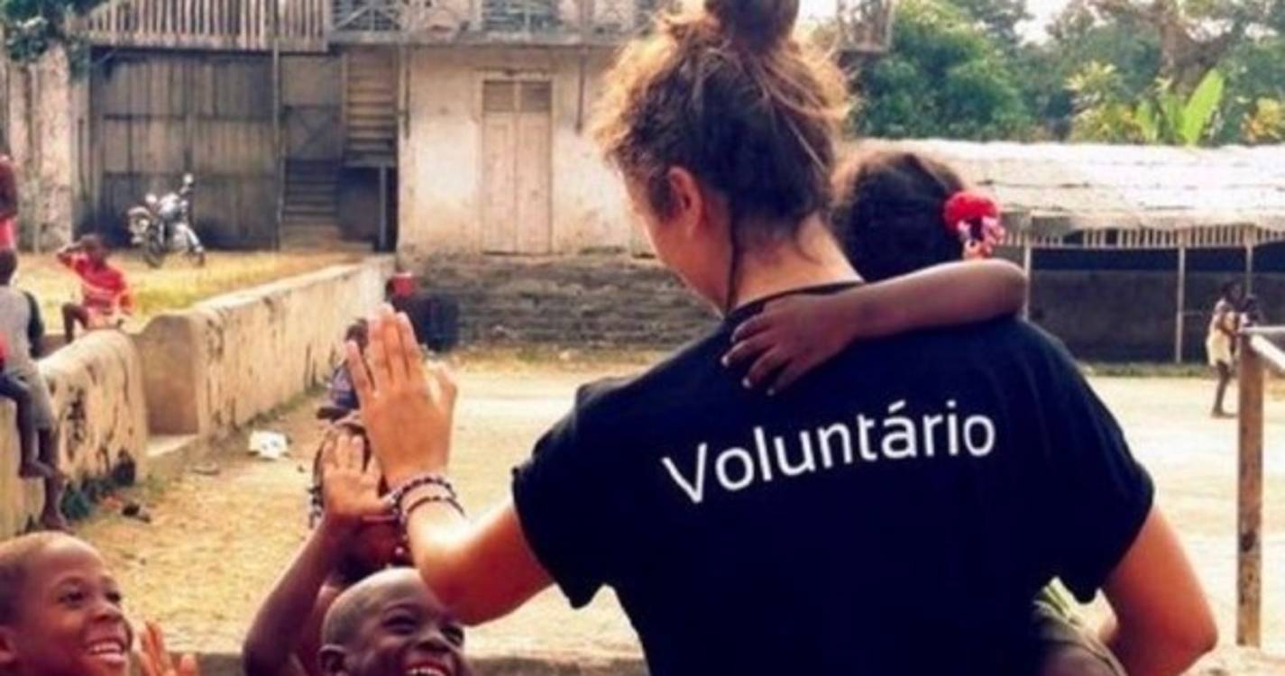 Voluntariado internacional ajuda jovens a entrar no mercado de trabalho