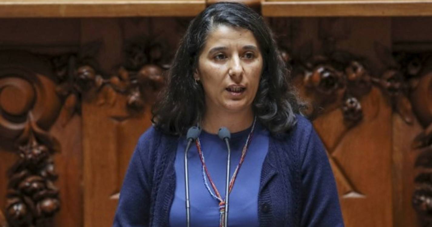 Líder parlamentar Paula Santos 'sobe' à Comissão Política do partido