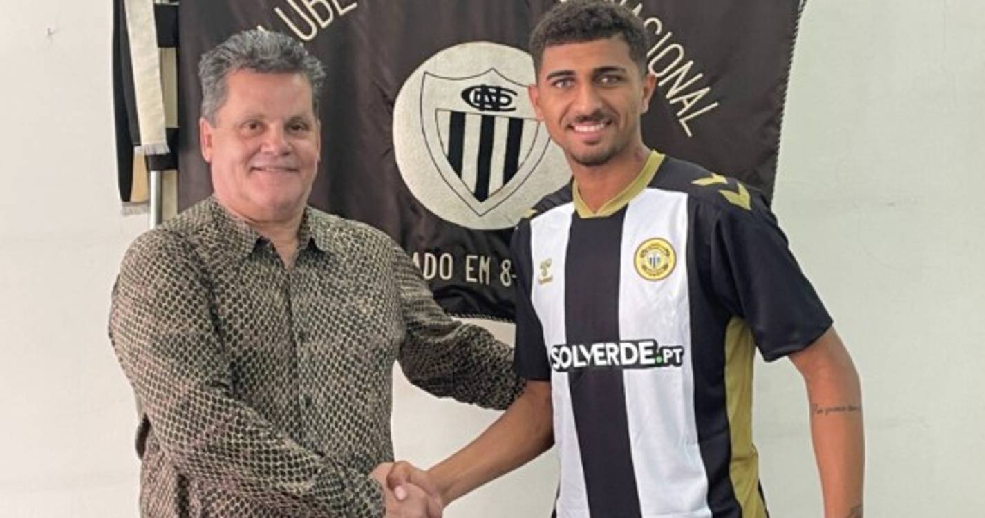 Wallisson Bahia até final da época no Nacional