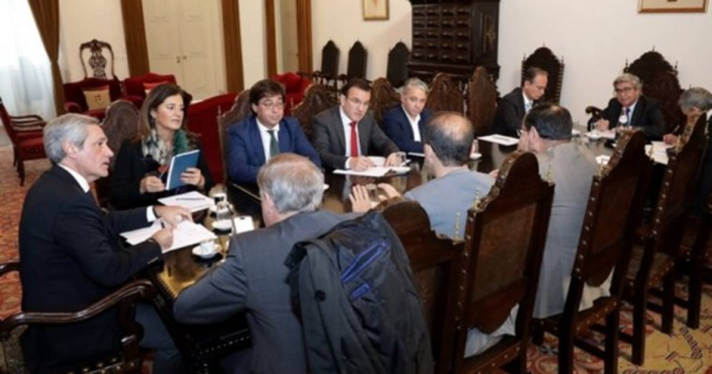 Audições e gravações da comissão de inquérito sobre 'Obras inventadas' serão públicas