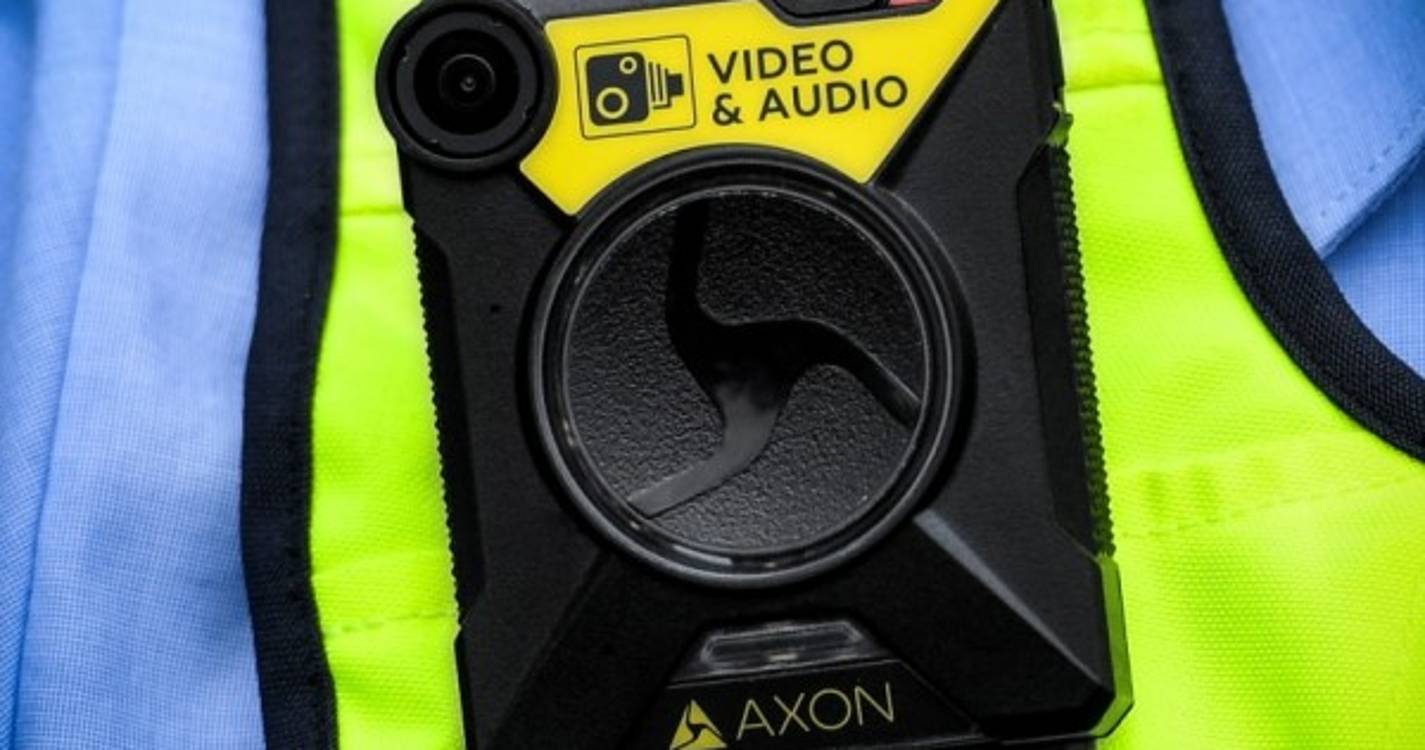 Parlamento discute hoje ‘bodycams’ nos uniformes de polícias