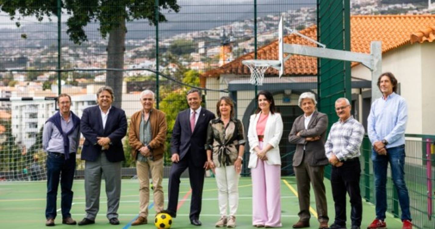 Concluídas obras que beneficiaram Escola de São Filipe