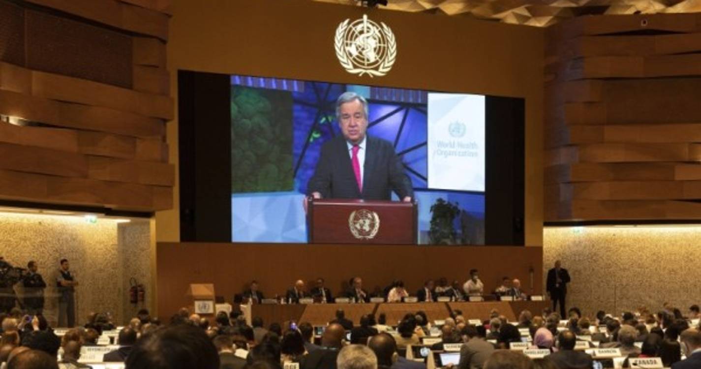 Guterres pede que recém-licenciados evitem trabalhar para "destruidores climáticos"