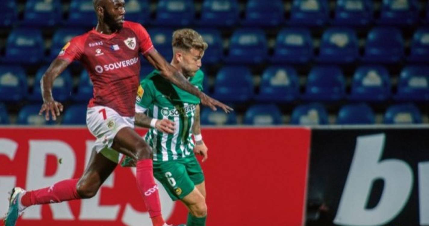 Rio Ave afunda Santa Clara nos Açores