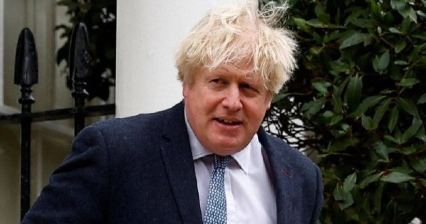 Covid-19: Boris Johnson reafirma sob juramento que não mentiu sobre festas