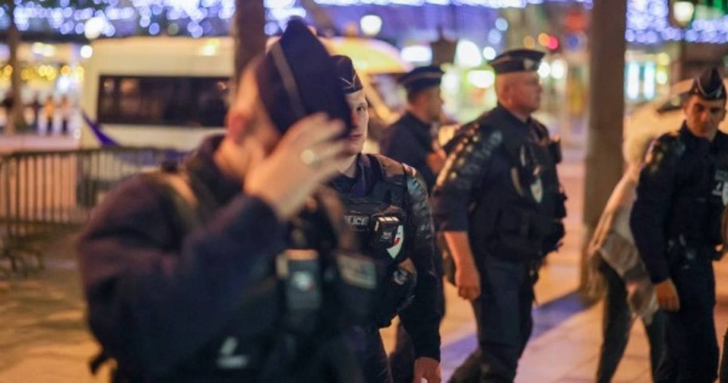 França: Governo mantém 45.000 polícias e guardas mobilizados para esta noite