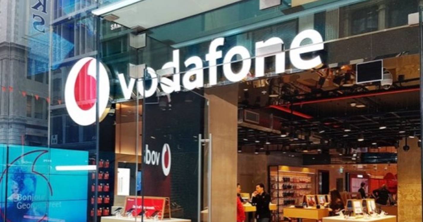 Vodafone celebra acordo para compra da Nowo