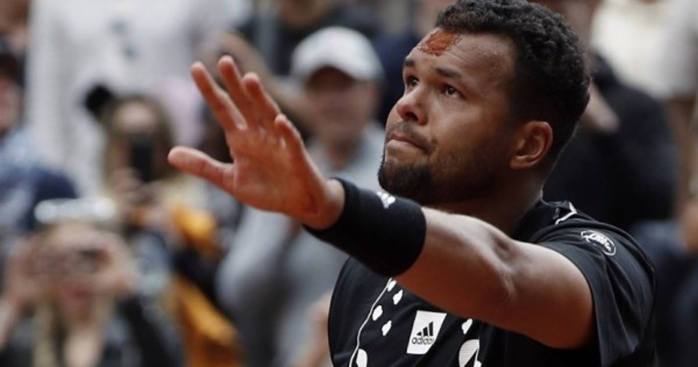 Roland Garros: Tsonga despede-se de forma emocionada aos 37 anos