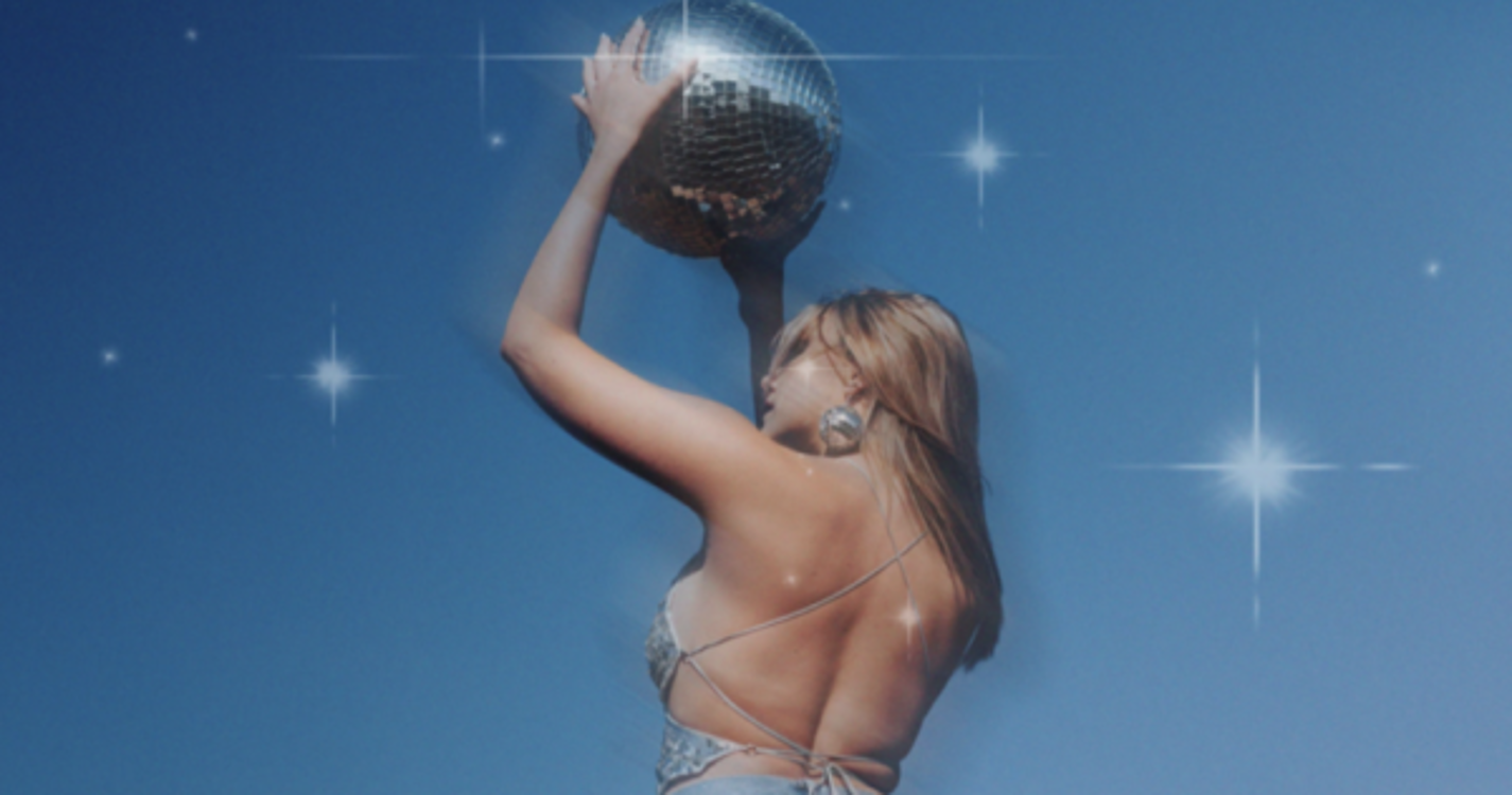 Jovem madeirense Maya Blandy estreia canção 'Stardust' (com vídeo)