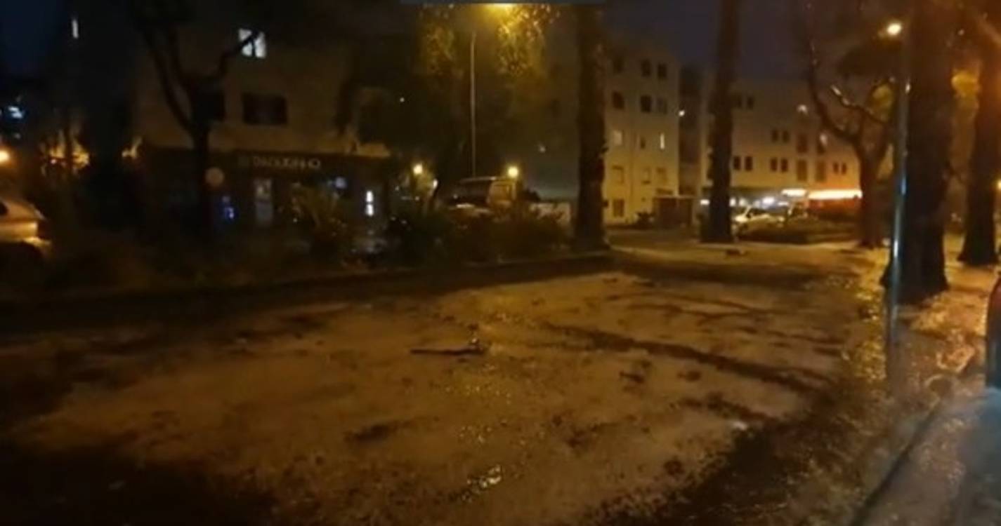 Chuva forte e granizo caem no 'coração' do Funchal (com vídeos)