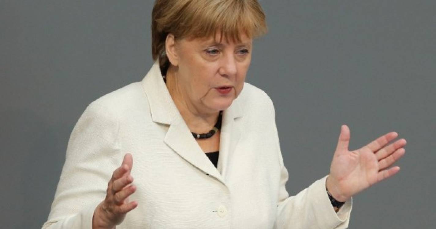 Merkel antecipa um &#34;trabalho muito difícil&#34; para alcançar as metas ambientais