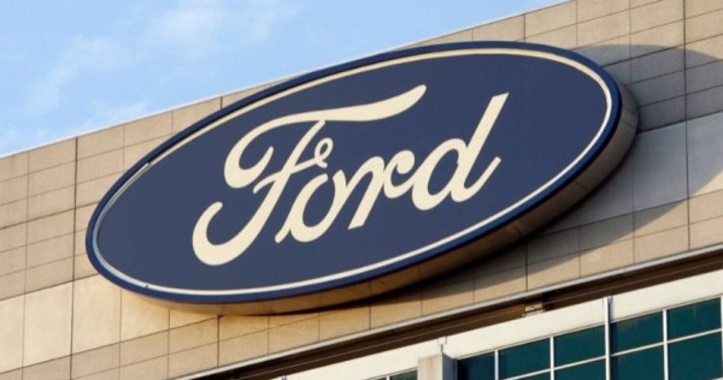 Ford corta cerca de 3.000 empregos nos escritórios para reduzir custos