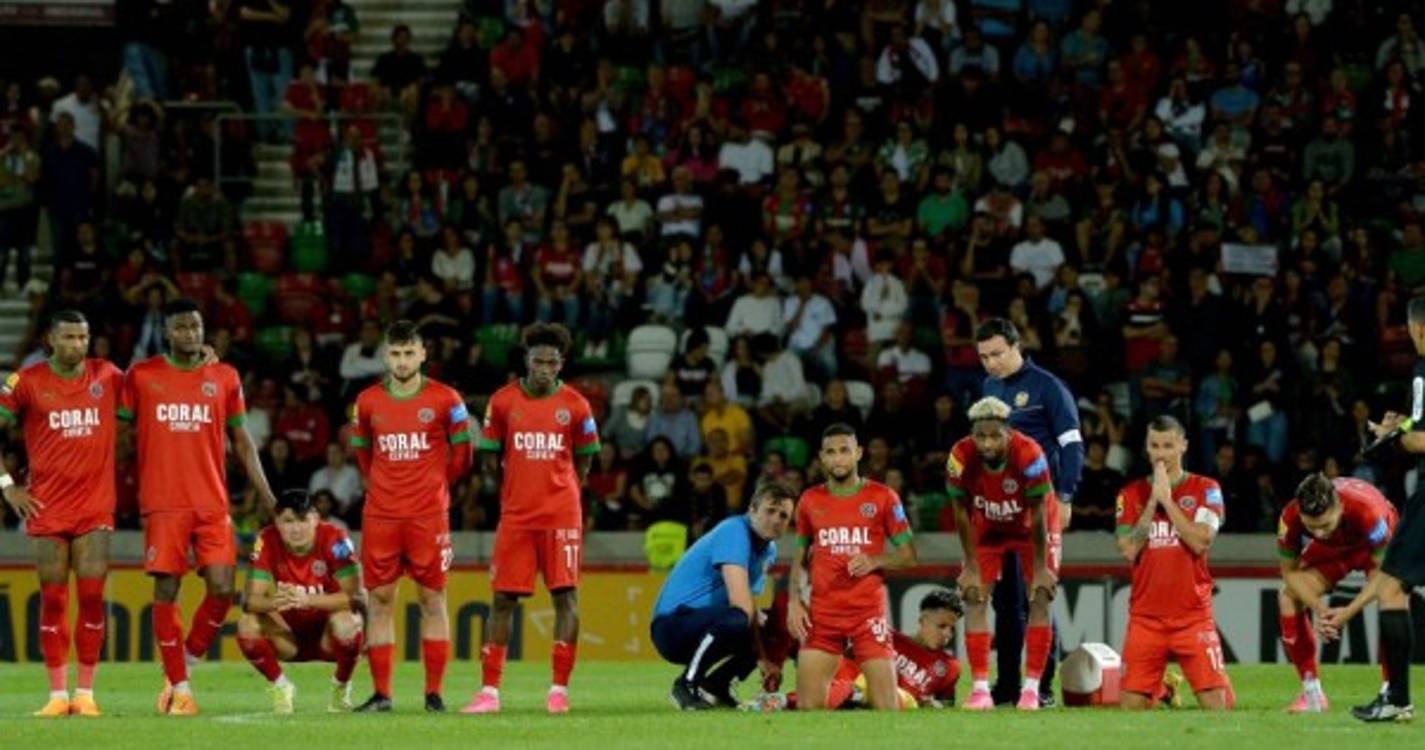 2.ª mão do play-off vale total de 6.730 euros em multas ao Marítimo