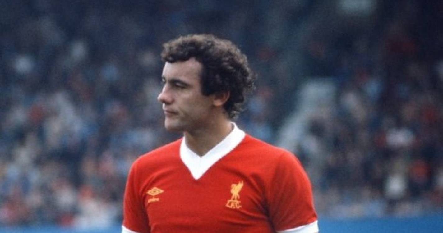 Morreu Ray Kennedy, três vezes campeão europeu de clubes com o Liverpool