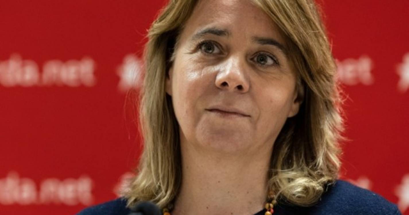 Catarina Martins quer "ação rápida" para travar encerramento comércio histórico