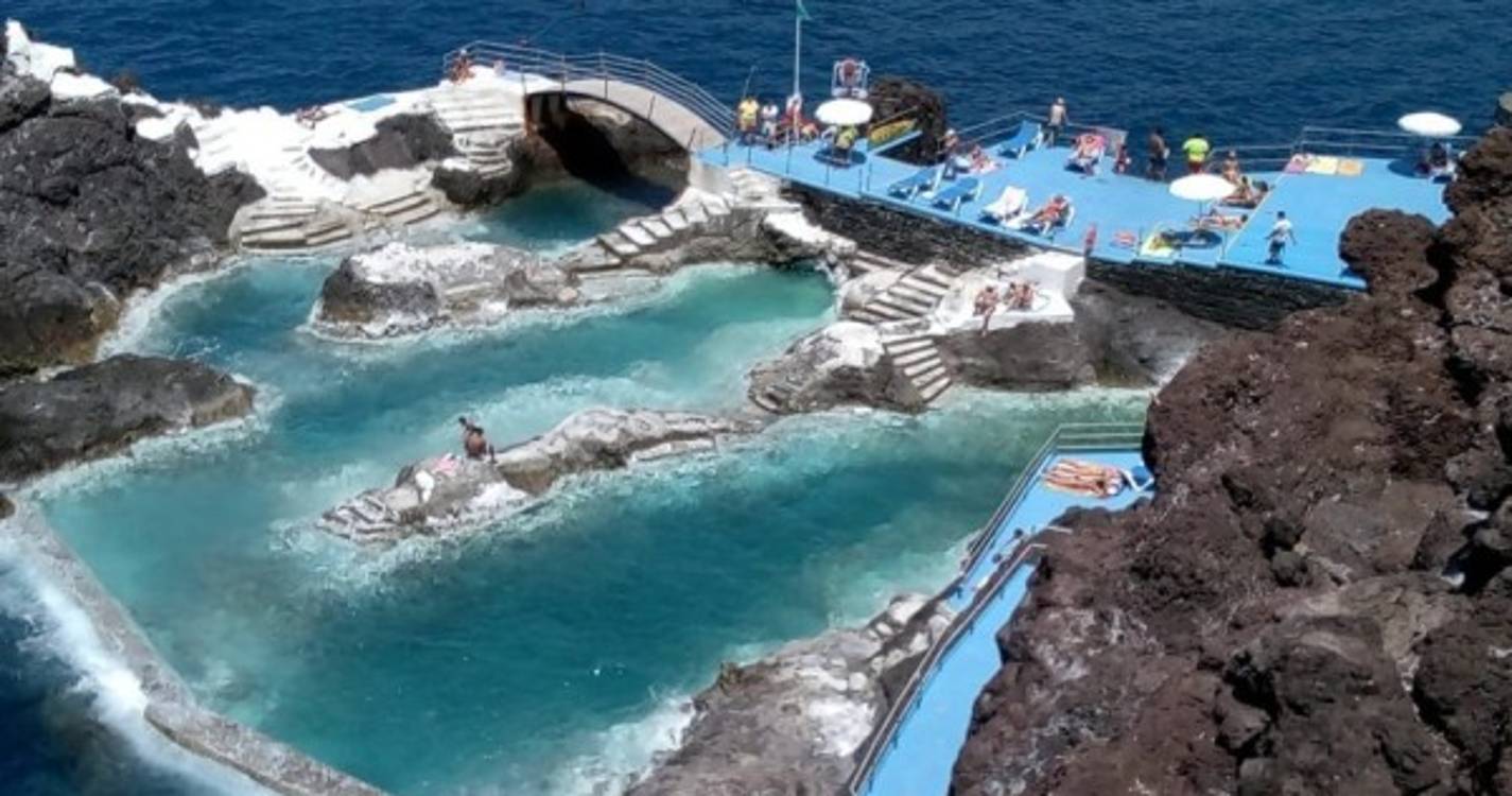 Praia da Doca do Cavacas reaberta a banhos