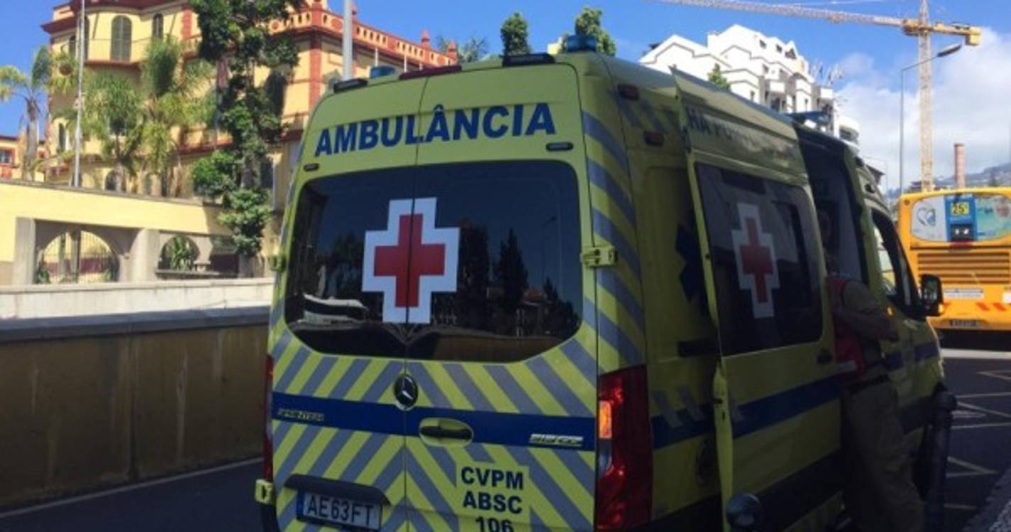 Mulher com ombro deslocado socorrida na Rua 31 de Janeiro