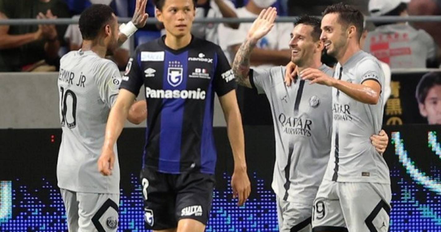 Paris Saint-Germain conquista Supertaça de França com goleada