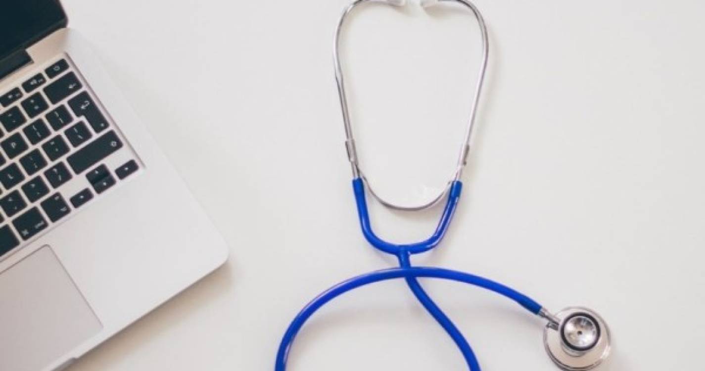 Secretários da Saúde e Economia participam em webinar internacional