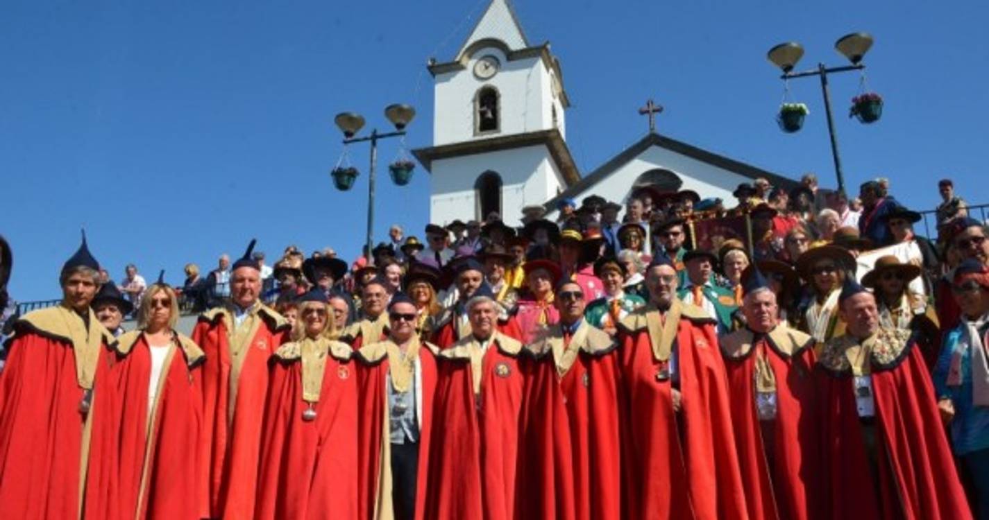 Confraria Enogastronómica presente em França e na Ponta do Sol