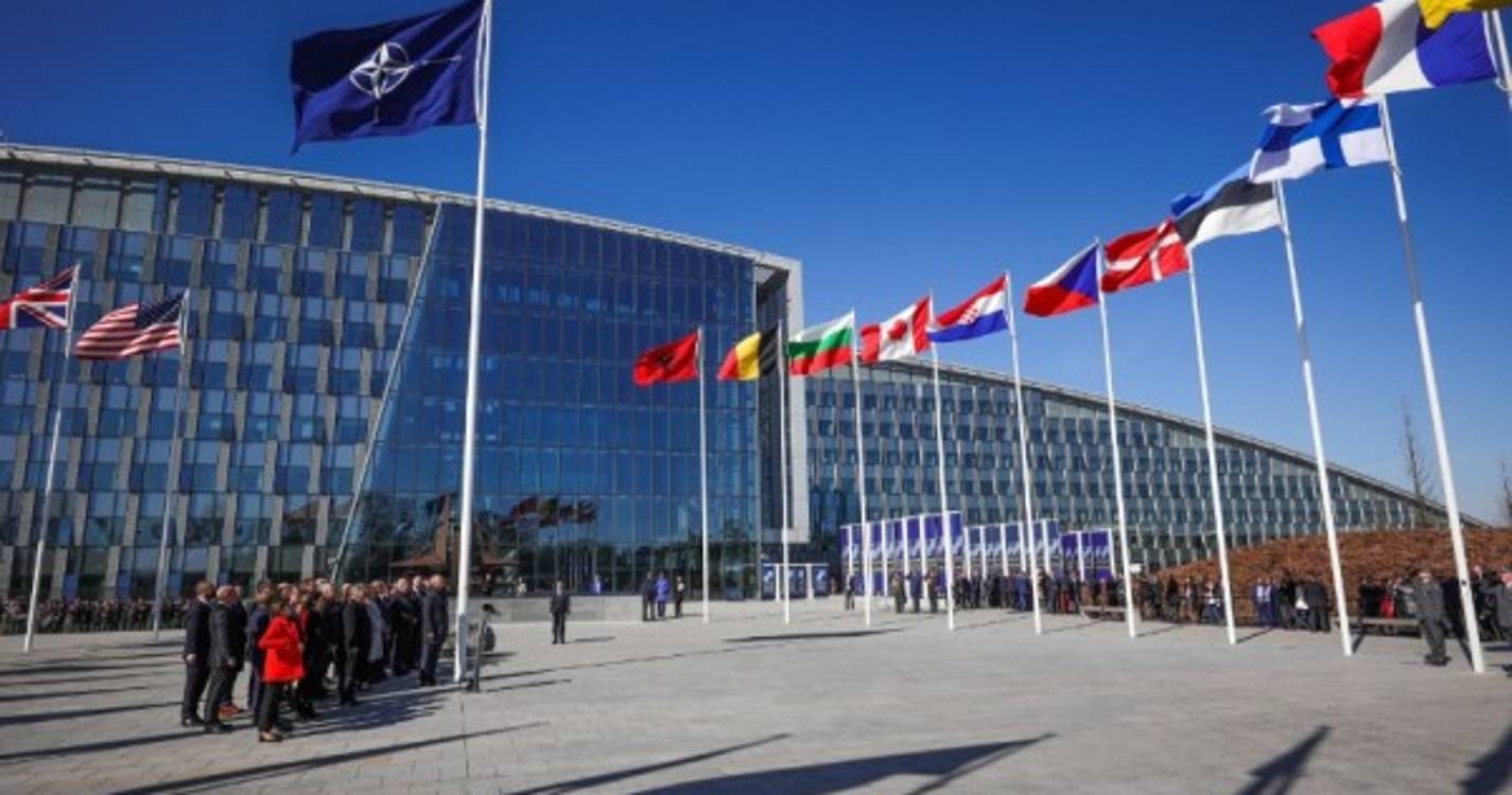 NATO: Hasteada bandeira da Finlândia no quartel-general da Aliança Atlântica