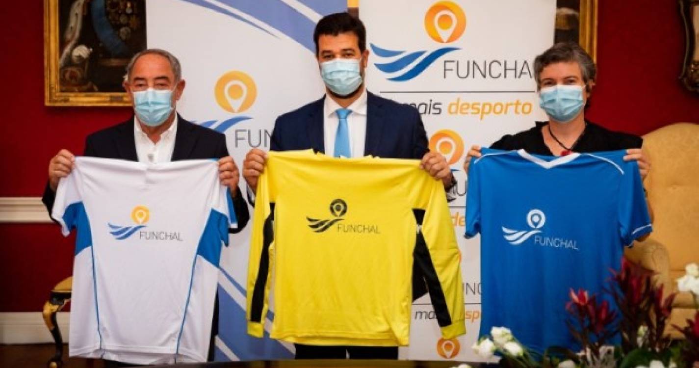 Funchal ofereceu equipamentos aos atletas que vão representar a cidade no Torneio Intermunicípios