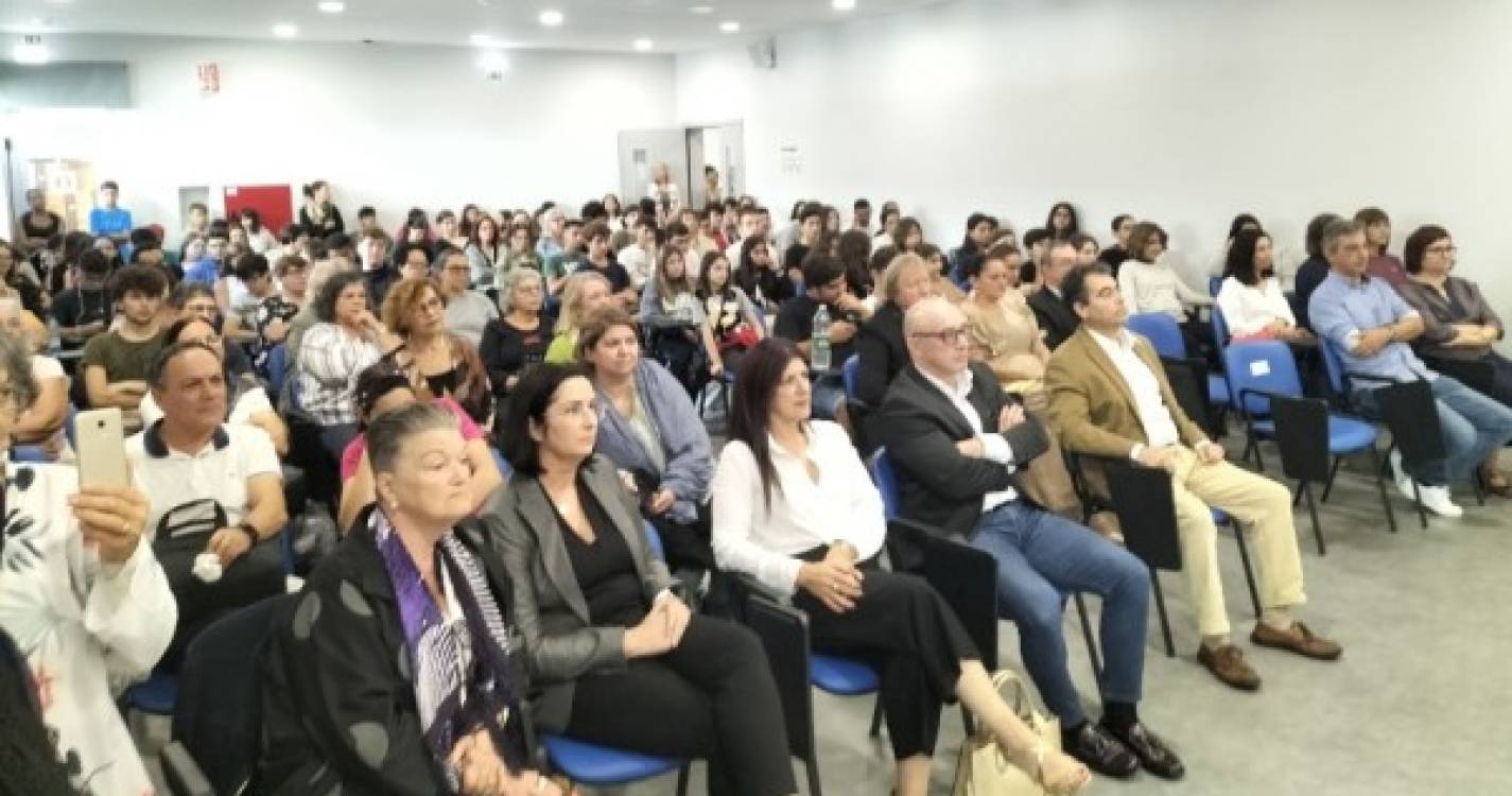 Escola Padre Manuel Álvares acolheu palestra Interculturas (com fotos)