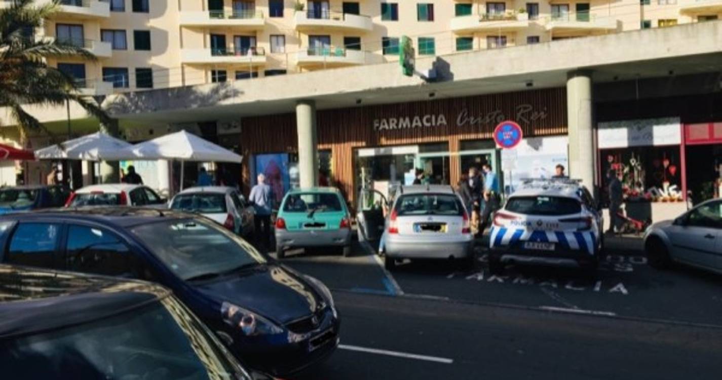 PSP manda encerrar estabelecimentos no Garajau