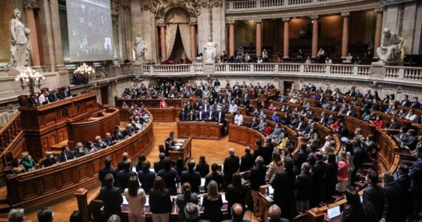 AR aprova na especialidade diploma sobre enriquecimento injustificado