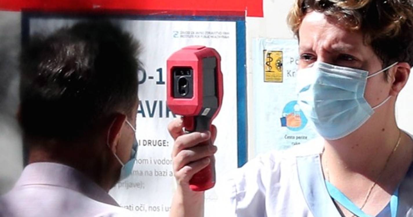 OMS avisa que pandemia não acabou apesar de descida nos números globais