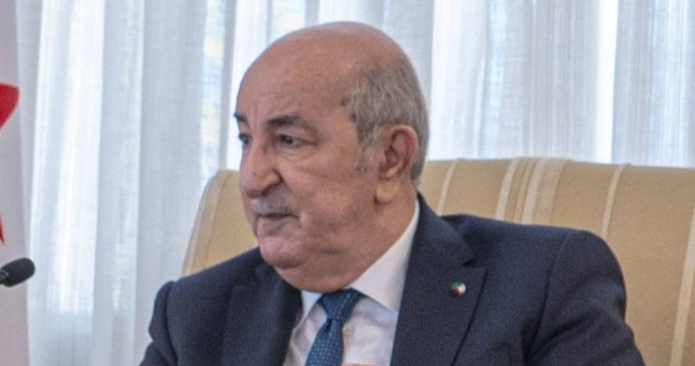 Presidente da Argélia visita oficialmente Portugal terça e quarta-feira