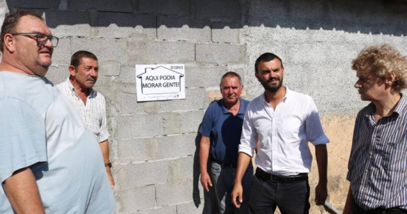 CDU denuncia "habitações públicas deixadas ao abandono"