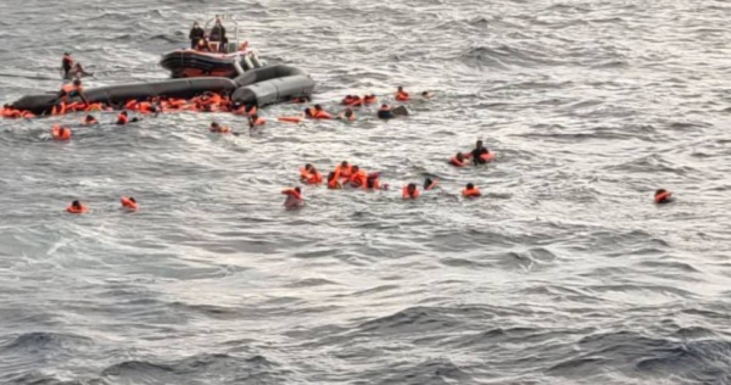 Migrações: Sobe para 53 o número de mortos em naufrágio na costa da Síria