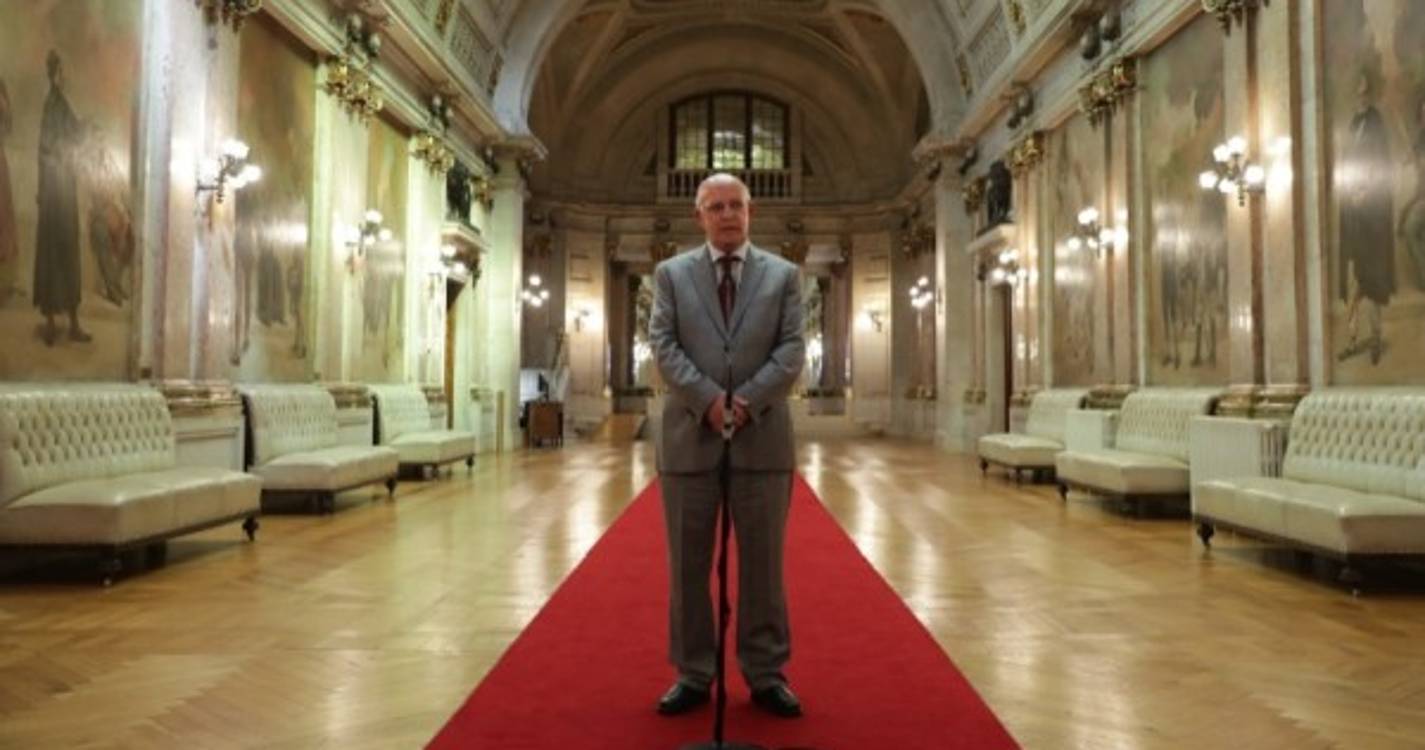 Ucrânia: Santos Silva aceitou convite para ir "proximamente" a Kiev