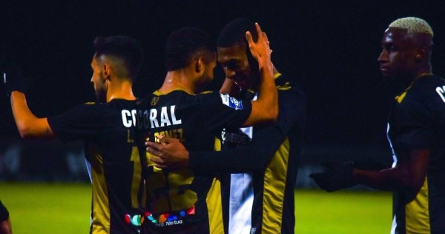 Nacional vence em Mafra ao intervalo