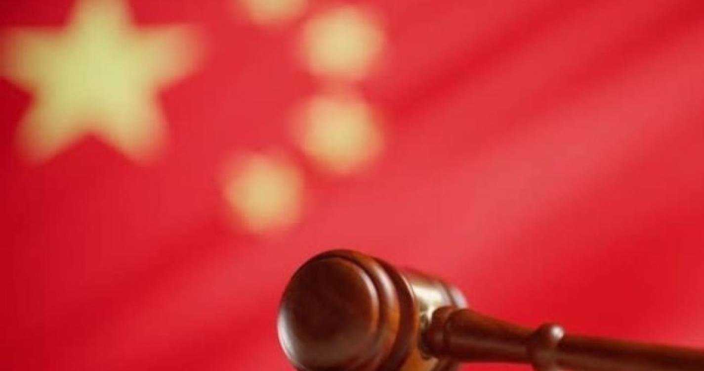 Justiça chinesa valida demissão de funcionário que passava muito tempo na casa de banho