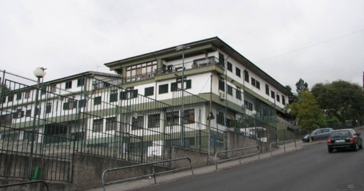 Escola Dr. Ângelo Augusto Da Silva foi a eleições para o Conselho Executivo