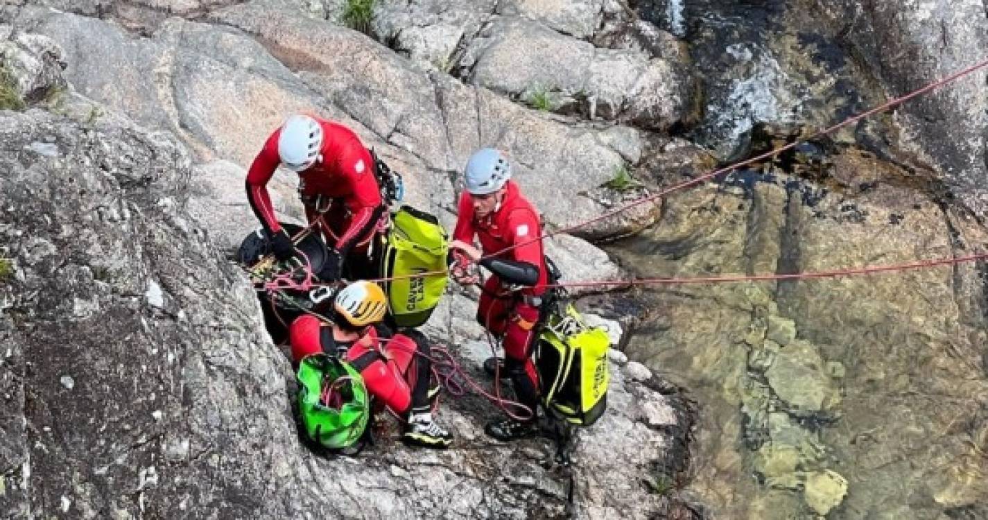 Proteção civil e BVM testam novas práticas para resgate e socorro em canyoning