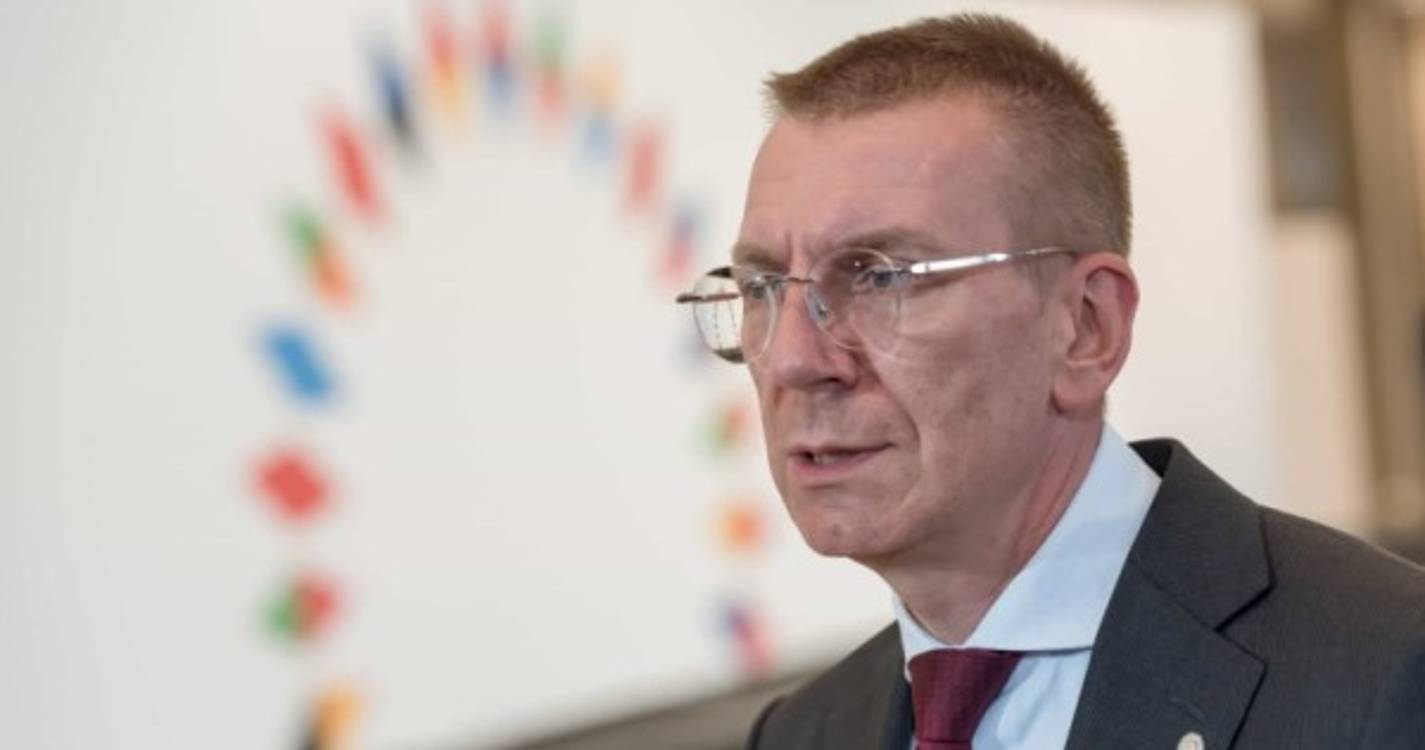 Presidente da Letónia suspende temporariamente lei sobre casamentos homossexuais
