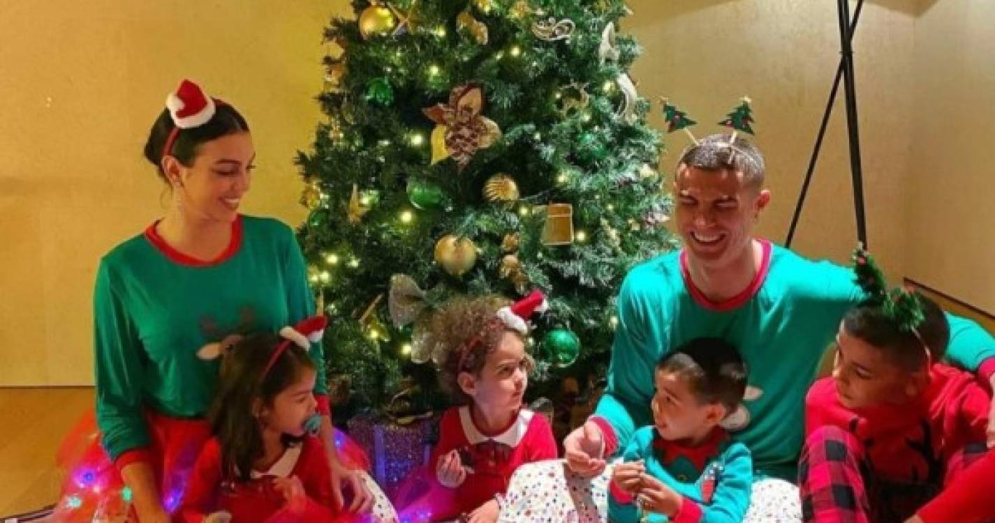 Cristiano Ronaldo e família ‘celebraram’ Natal por videochamada