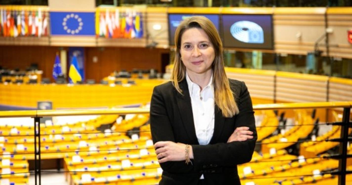 Cláudia Monteiro de Aguiar confronta Comissão Europeia sobre a discriminação nos transportes públicos de passageiros