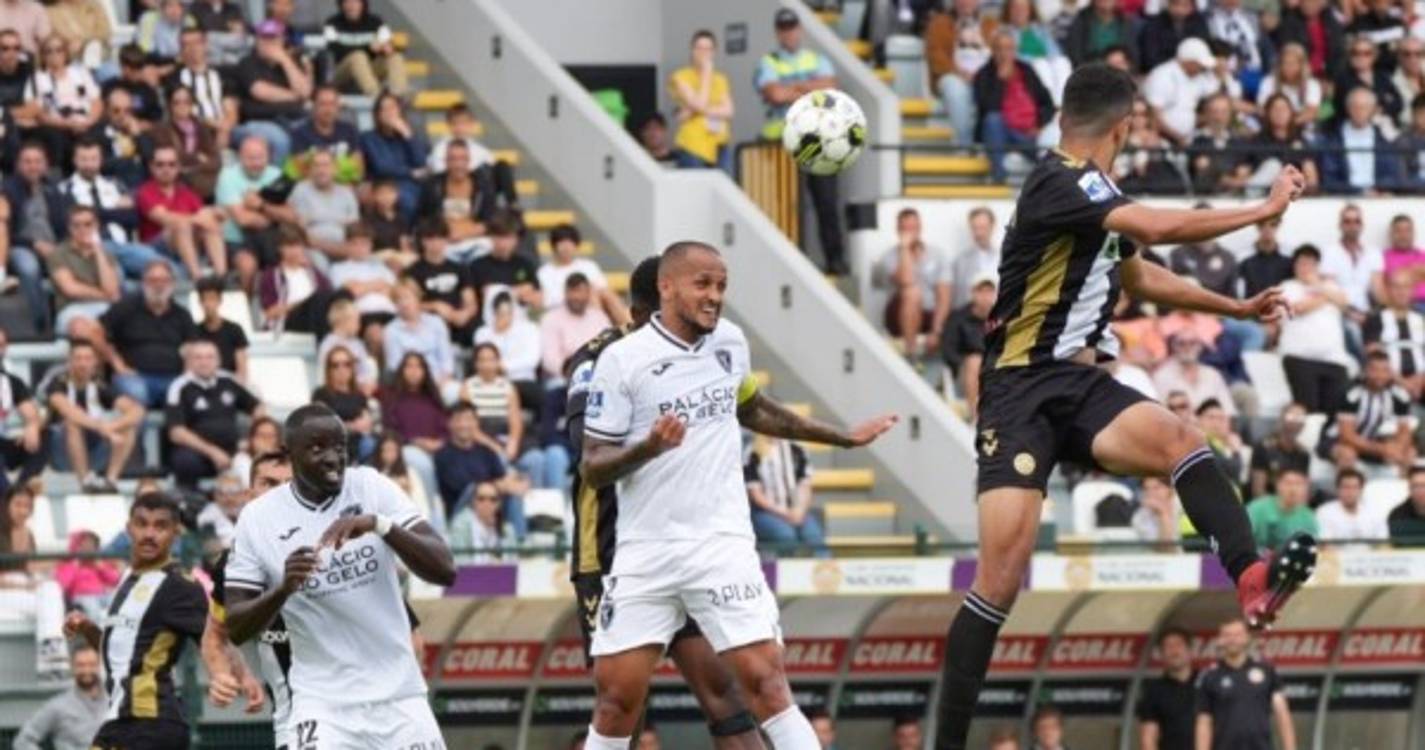 Nacional empata na Choupana