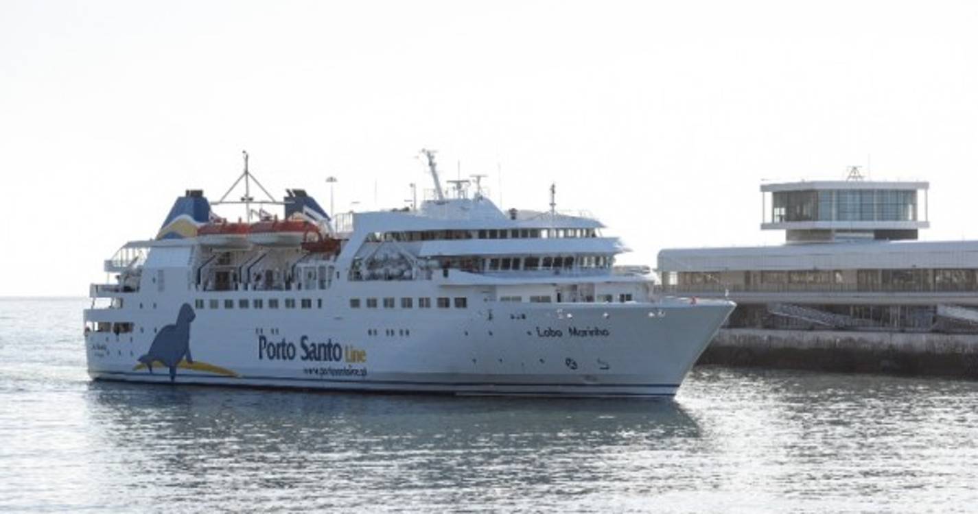 UNE lamenta avaria do Lobo Marinho, pouco tempo depois de ter regressado de manutenção