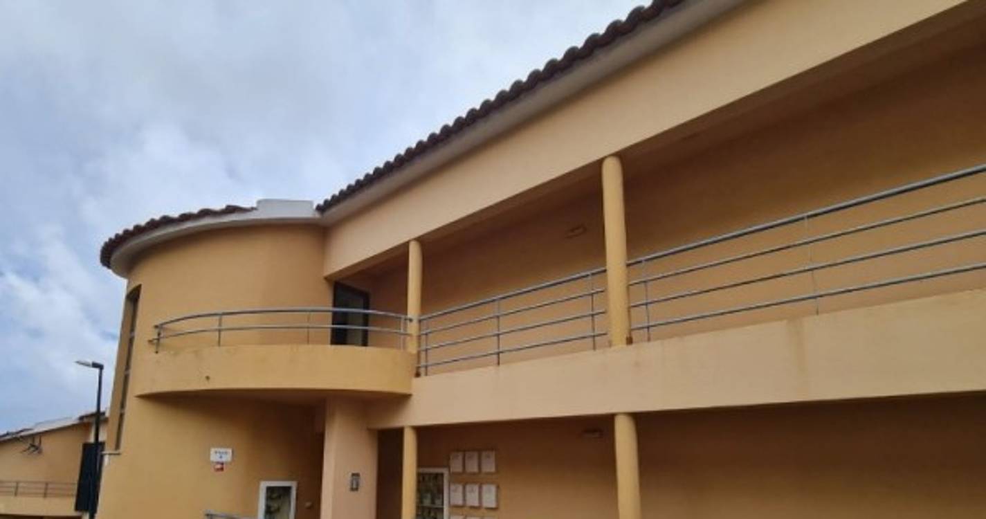 APARTAMENTO T1 - CANIÇO