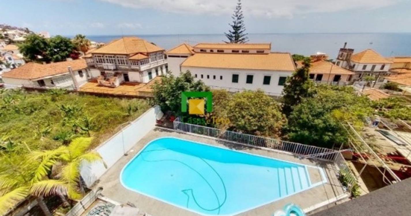 Moradia T4 - Conde Carvalhal