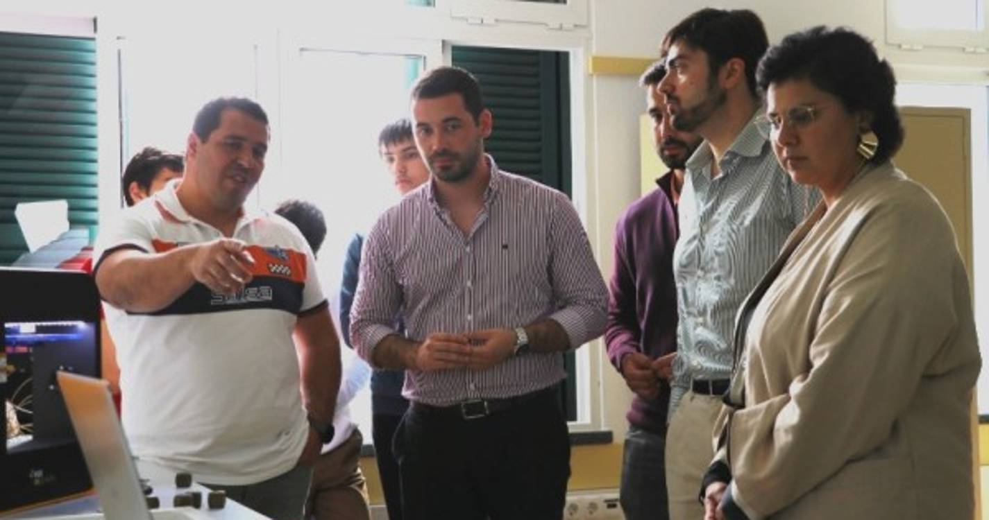 "Autonomia permite diferenciar positivamente currículo dos jovens"