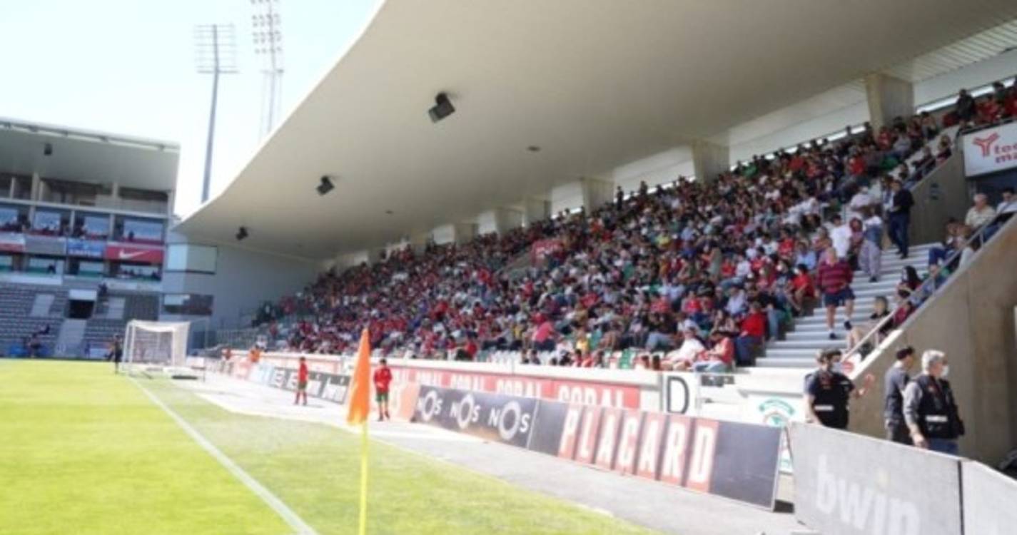 Adepto do Marítimo proibido de entrar em recintos desportivos