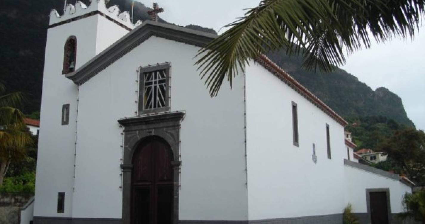 Igreja do Arco de São Jorge encerrada devido ao aumento de casos de Covid