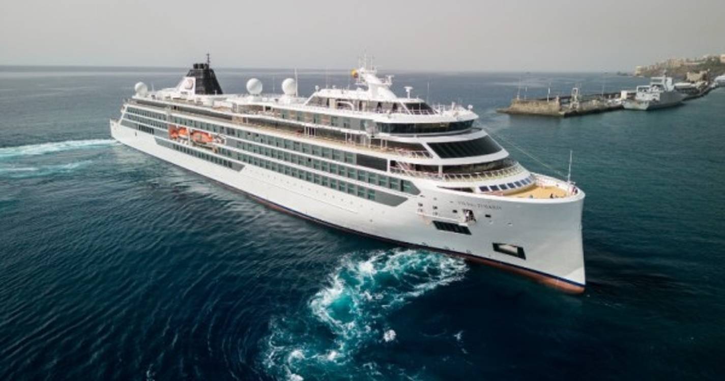 'Viking Polaris' em estreia no porto do Funchal (com fotos)